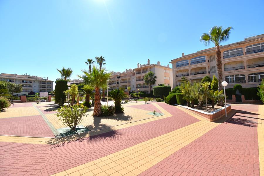 Duplex in Playa Flamenca, Orihuela Costa – 2