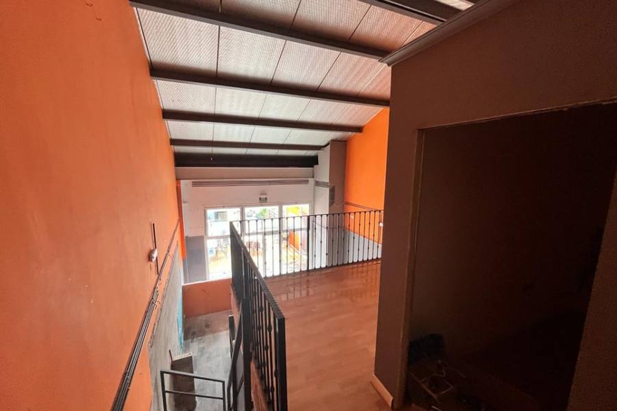 Bedrijfspand in La Finca Golf Resort, Algorfa – 3
