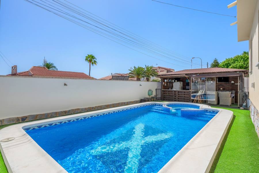 Villa in Rojales – 5