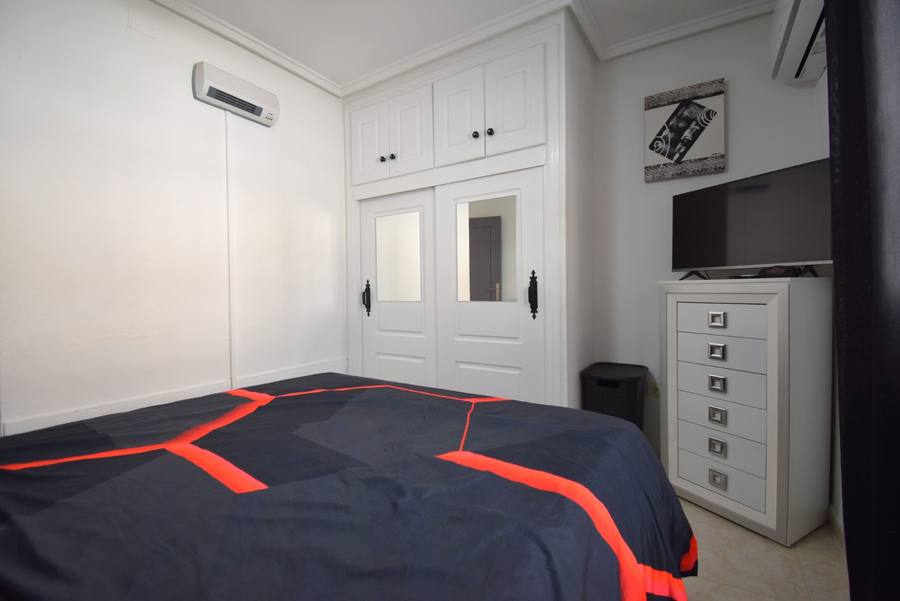 Hoekwoning (quad) in Playa Flamenca, Orihuela Costa – 9