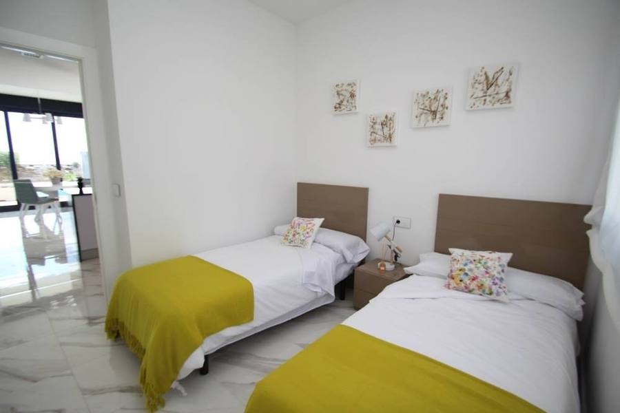 Villa in Cerro Del Sol, San Miguel de Salinas – 8