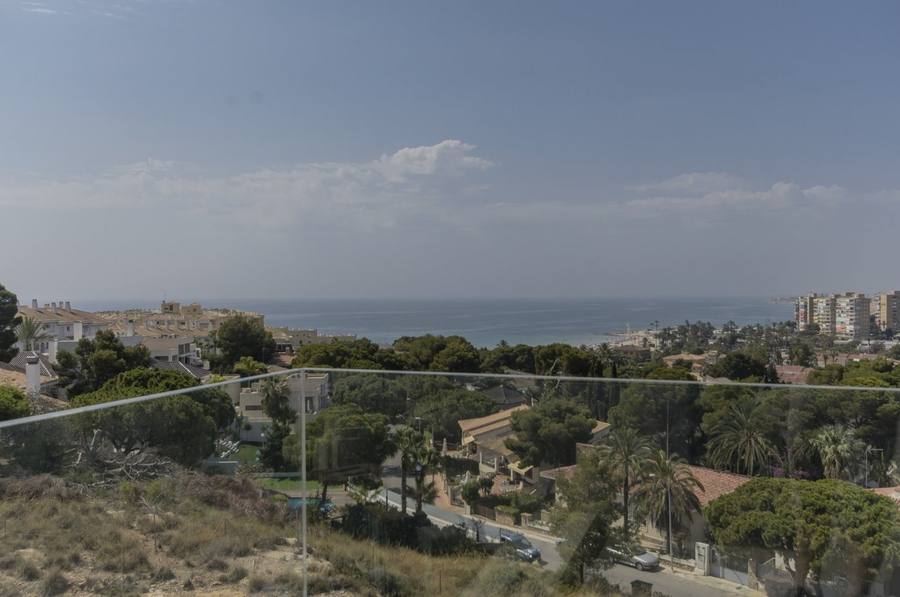 Villa in Campoamor, Orihuela Costa – 5