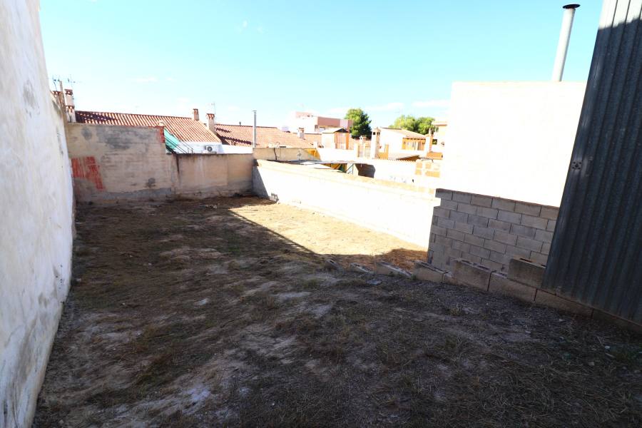 Plot in Benijófar – 2