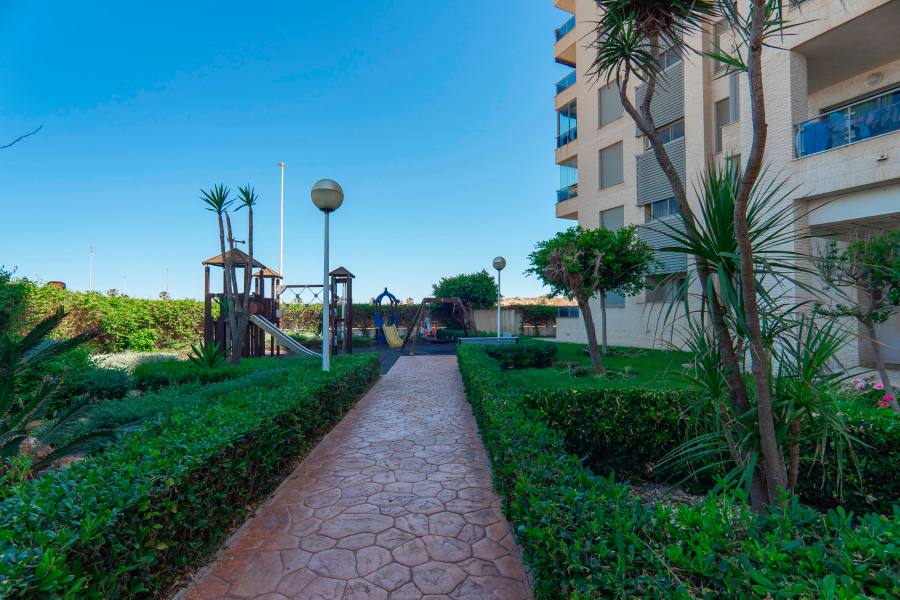Apartment in Puerto Deportivo, Guardamar del Segura – 2